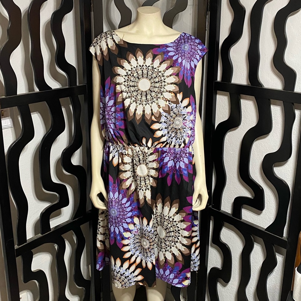 Lux II Floral Sleeveless Print Dress